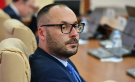 Литвиненко прокомментировал закрытие дела депутатовперебежчиков