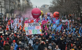 Franța clocotește din nou O etapă importantă în istoria socială a țării 