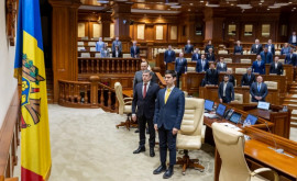 Депутаты почтили память жертв землетрясения в Турции и Сирии минутой молчания