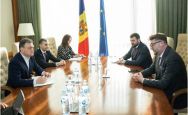 Dorin Recean la primit în vizită pe ambasadorul României