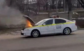 В Пересечине загорелась полицейская машина Причина возгорания