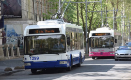 Circulația mai multor rute de troleibuze și autobuze a fost temporar stopată 