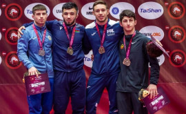 Luptătorii moldoveni cuceresc tot mai multe medalii la Campionatul European Under 23