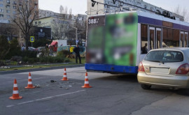 Водитель троллейбуса насмерть сбившего 12летнюю девочку на пешеходном переходе предстала перед судом