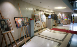 В парламенте открылась выставка посвященная событиям 7 апреля 2009 года