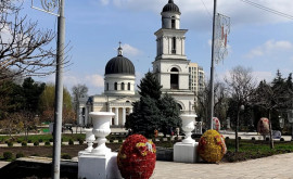 Soarele în sfîrșit încălzește Moldova