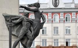 Как выглядел первый памятник Освобождение в Кишиневе