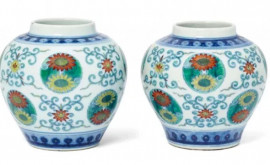 Повезло Купленные в комиссионке недорогие вазы оказались ценным произведением искусства