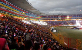 По меньшей мере 9 человек погибли в давке на стадионе в Сальвадоре