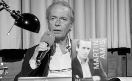 Romancierul britanic Martin Amis a murit la 73 de ani