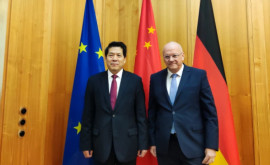 Китай и Германия намерены совместно работать над разрешением украинского кризиса