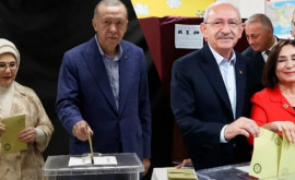 Erdogan la Istanbul și Kılıçdaroğlu la Ankara șiau exprimat simultan votul