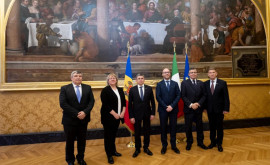 Гросу встреча с итальянскими официальными лицами Тесные связи обусловлены в том числе молдавской общиной