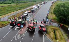 Польские фермеры заблокировали движение возле границы с Украиной