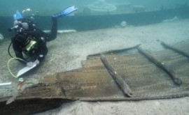 Barcă antică inedita recuperată de pe fundul mării