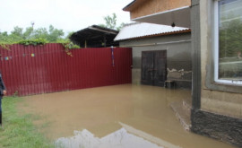 После проливных дождей в ЧадырЛунге объявлена чрезвычайная ситуация