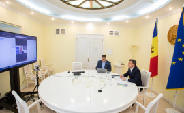 Primministrul Dorin Recean în discuții cu membrii rețelei Uniți pentru Moldova din Parlamentul European