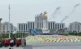 В Туркменистане торжественно открыли новый умный город