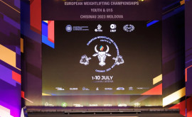 В Кишиневе проходит чемпионат Европы по тяжелой атлетике среди молодежи