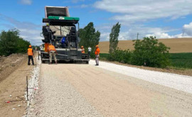 Cum decurge reparatia drumului CimisliaYargaraSerata Noue