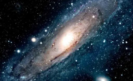 Исследование Время в ранней Вселенной текло в пять раз медленнее