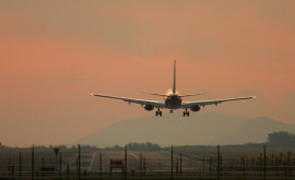 Avionul de pe cursa Madrid Chișinău a aterizat de urgență în Barcelona