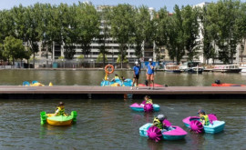 La Paris locuitorii şi turiştii vor putea înota din nou în Sena din 2025