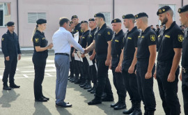 Полицейские батальона Fulger награждены за обеспечение безопасности на саммите ЕПС