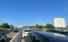 Trafic aglomerat la PTF LeușeniAlbița