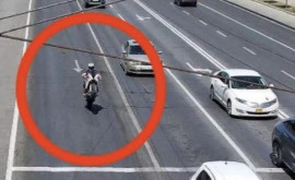 În сapitală un motociclist a fost tras la răspundere pentru condus agresiv