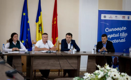 Autoritățile din Leova și Hîncești au fost informate despre noutățile în legislația electorală