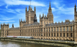 Кушать не подано В британском парламенте закрываются рестораны и кафе