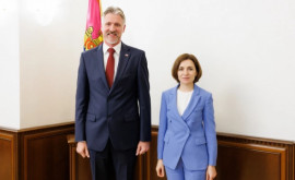 Президент встретилась с послом Латвии