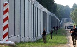 Problema demolarii zidului de la granița cu Belarus va fi scoasă la referendum în Polonia