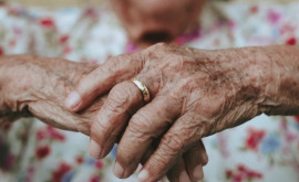Secretul longevității dezvăluit de o femeie în vîrstă de 99 de ani 