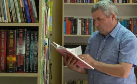 Bibliotecarul Ștefan Gorea pasionat de mic de lectură
