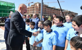 Президент Азербайджана вместе и президентом Узбекистана открыли школу в Физули