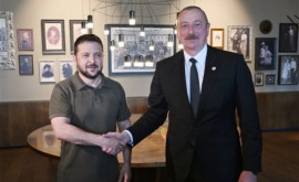 Aliyev ia amintit lui Zelenski de Chișinău și a adresat sincere felicitări