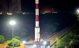 India a lansat o primă misiune de observare a Soarelui