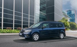 Renault prezintă noul Grand Kangoo Pe înălțimile practicității și inovației