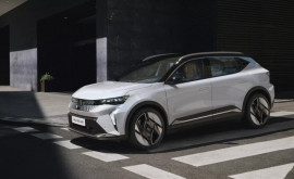 Новый Renault Scenic ETech electric первый более устойчиво спроектированный семейный электромобиль