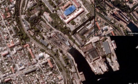 Imagini din satelit confirmă avarierea a două ambarcațiuni ruse la Sevastopol