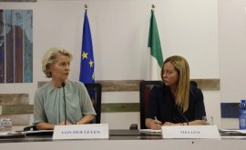 Ursula von der Leyen a prezentat un plan de urgenţă pentru a ajuta Italia în privinţa migraţiei