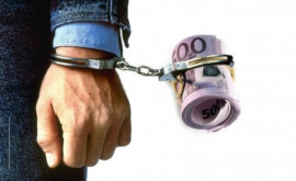 Двое полицейских из Криулян привлечены к ответственности за пассивную коррупцию