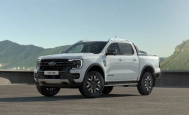 Ford extinde familia globală de camioane cu primul Ranger hibrid plugin