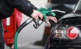 Цены на топливо в Молдове еще больше снизятся 