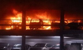 В лондонском аэропорту вспыхнул масштабный пожар