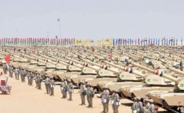 Египет играет мускулами на границе с Израилем демонстрируя военную мощь 