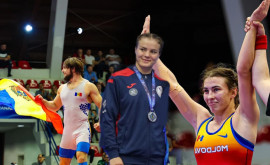 Maia Sandu ia felicitat pe campionii mondiali Irina Rîngaci Alexandrin Guțu și Mariana Draguțan 