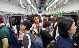 В Сеуле запустят новые вагоны метро без сидений